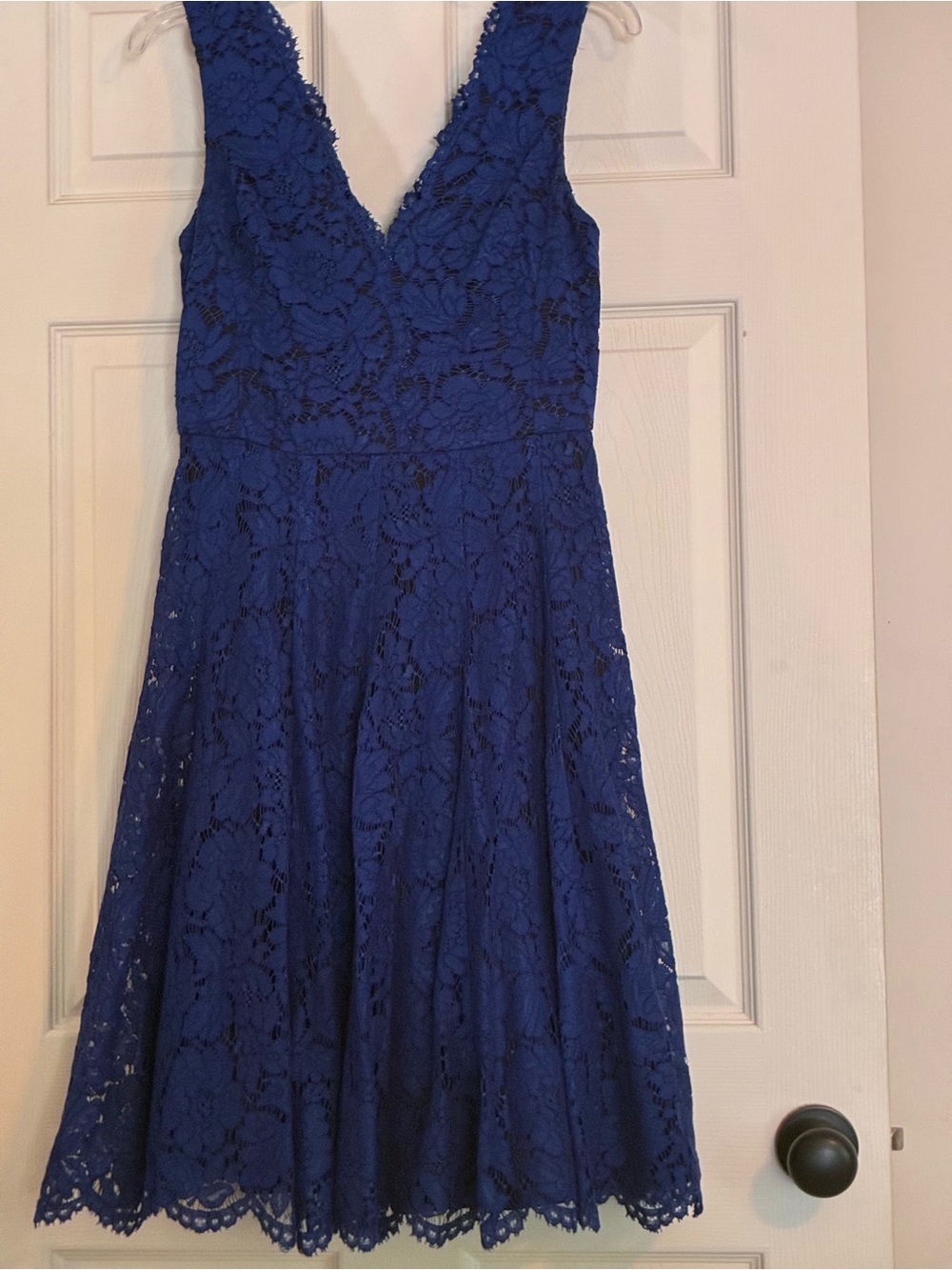 Vera Wang Royal Blue Lace A-Line V-Neck Dress swing skirt